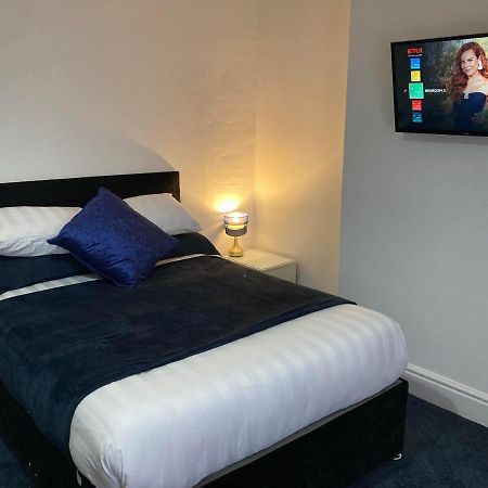 Agapi Apartment - Sea View Sleeps Ten Blackpool Luaran gambar