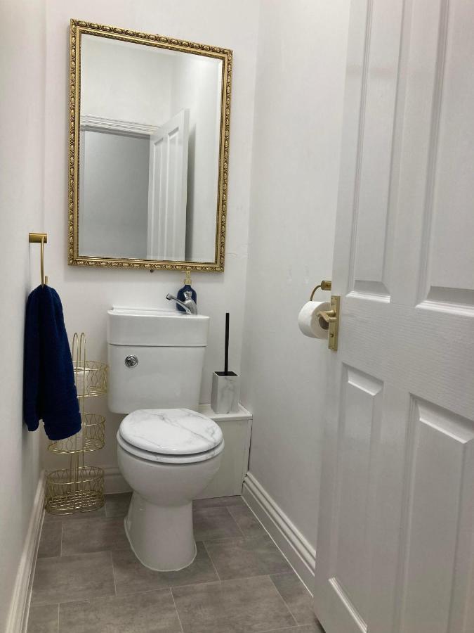 Agapi Apartment - Sea View Sleeps Ten Blackpool Luaran gambar